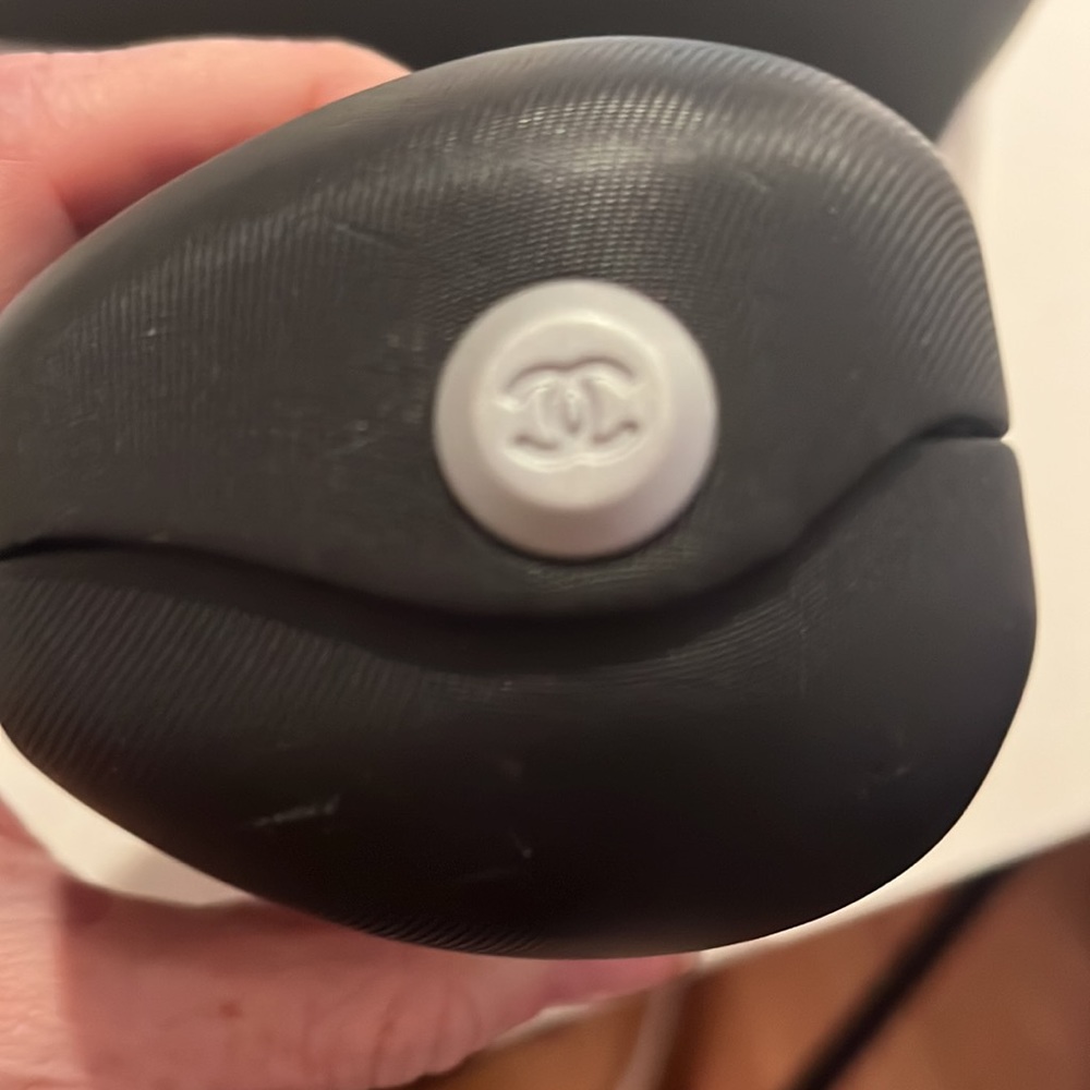 Chanel Logo Sunglasses with original case and tags - Picture 8 of 16